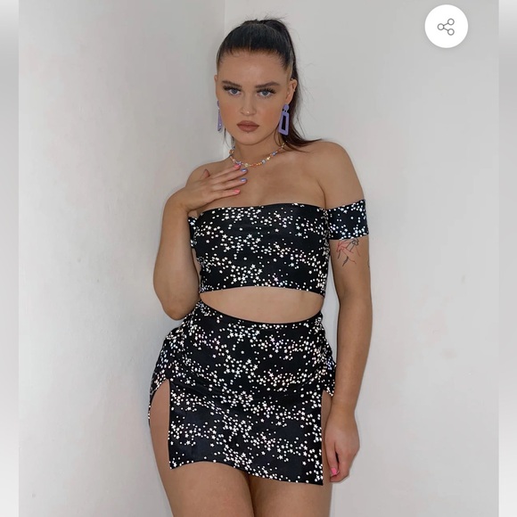 Jazzy Garms Cosmic Ripple Shoulder Bandeau and Skirt Reflective